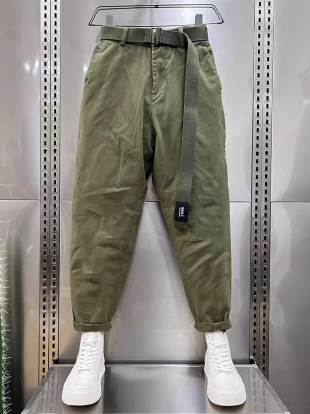 Edelstein™ | Lässige Hose mit Gürtel