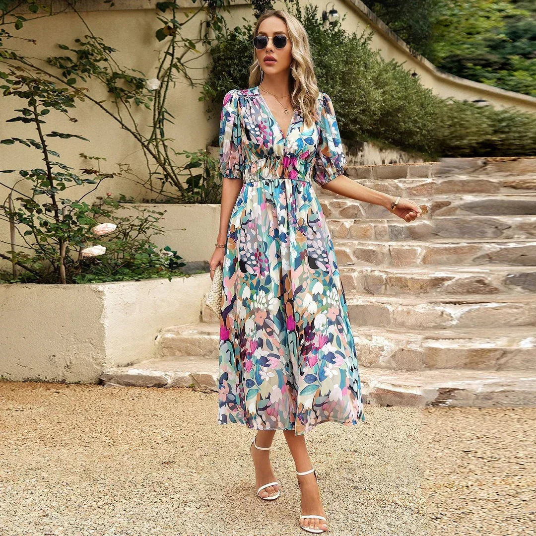 Innova - Kleid mit V-Ausschnitt